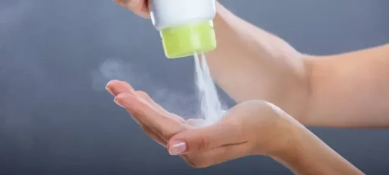 Bedak Gatal untuk Dewasa: Solusi Praktis Atasi Gatal Karena Alergi, Biang Keringat, dan Iritasi Kulit