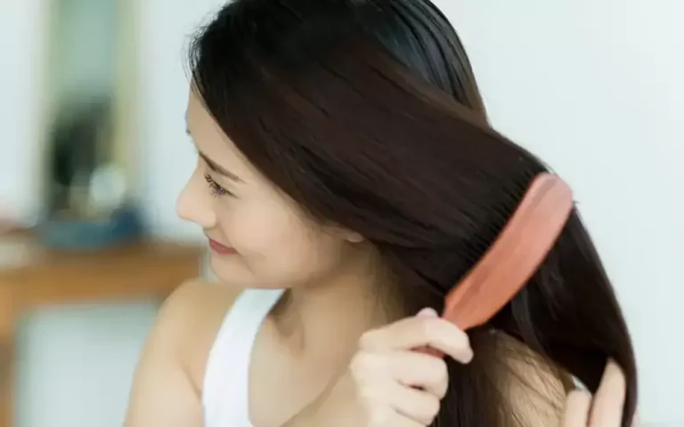 Perawatan Rambut Sehari-hari agar Tetap Sehat dan Kuat