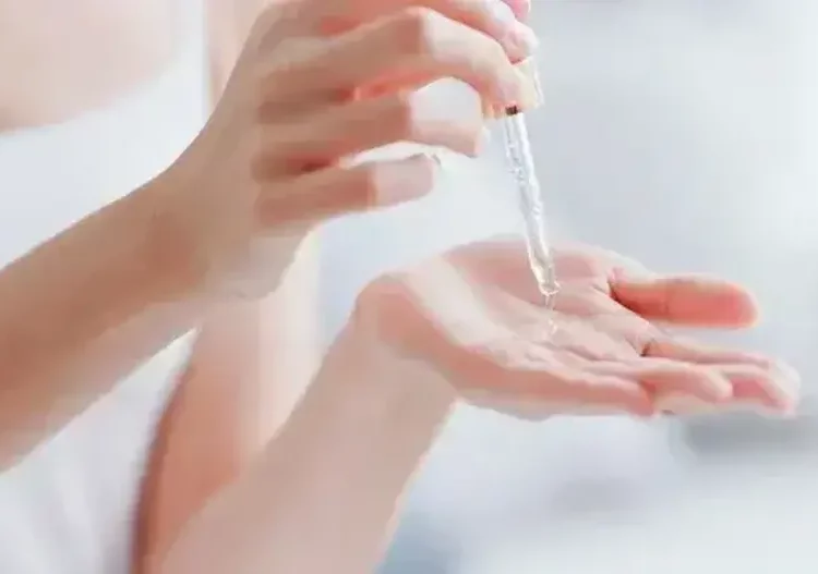 Manfaat Niacinamide untuk Kulit: Lebih dari Sekadar Mencerahkan