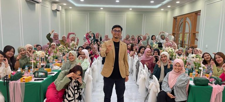 Elumor Gandeng Kelaya Hair Treatment Gelar Gathering Affiliate Inspiratif di Makeupuccino Bandung