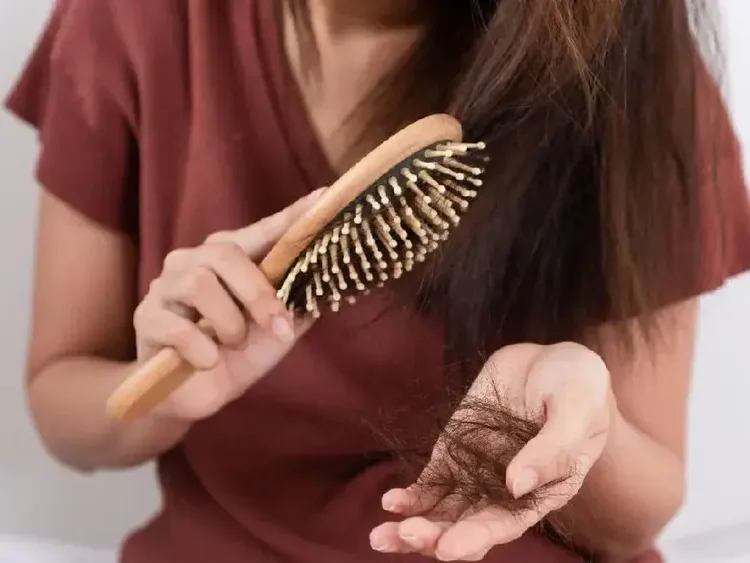 Apakah Rambut Rontok Bisa Tumbuh Kembali? Ini Penjelasannya