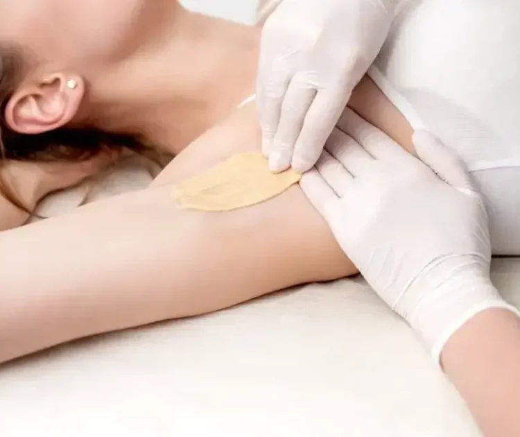 Apa Itu Waxing? Kenali Manfaat, Proses, dan Perawatannya