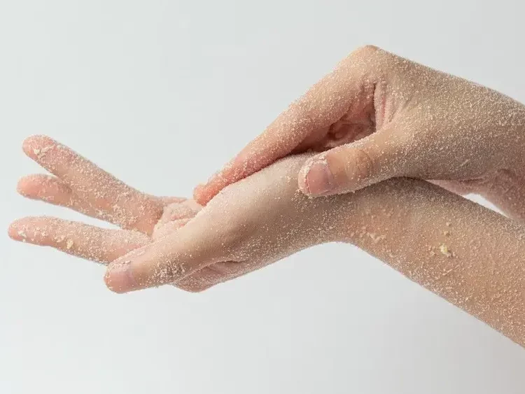 Kulit Tangan Kering? Begini Cara Tetap Lembab dan Sehat Setiap Hari