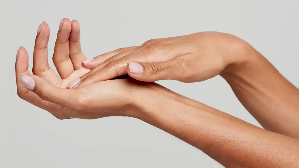 Rekomendasi Body Lotion untuk Kulit Kering